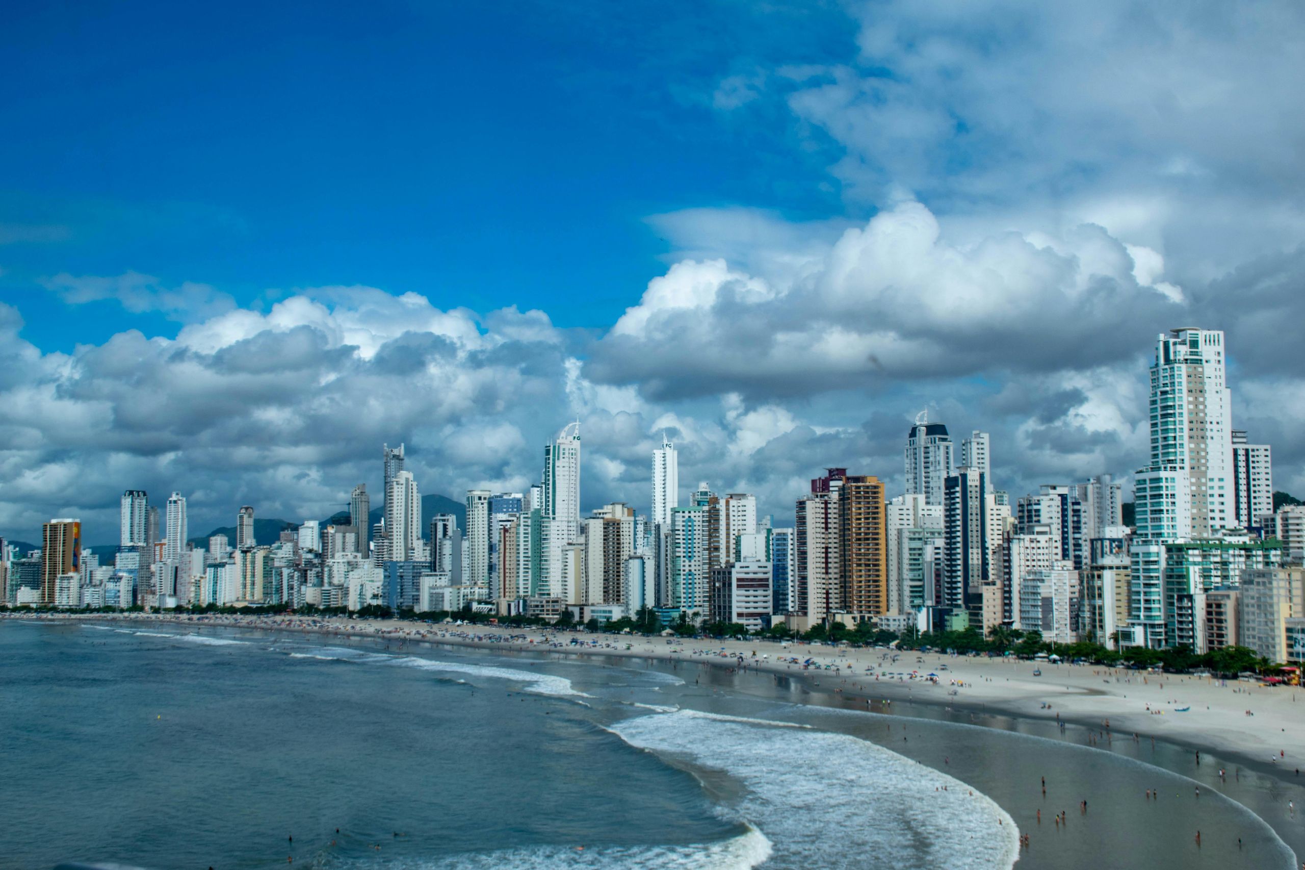 Balneário Camboriú - أفق المدينة